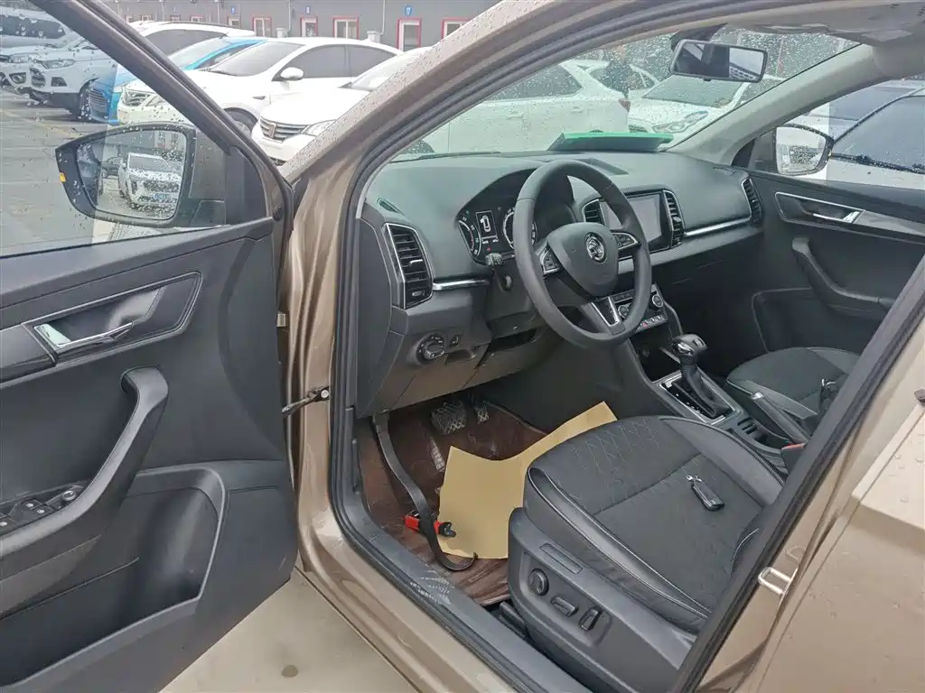Škoda Karoq 2019 TSI280 Smart Drive Premium Edition China V фото 12