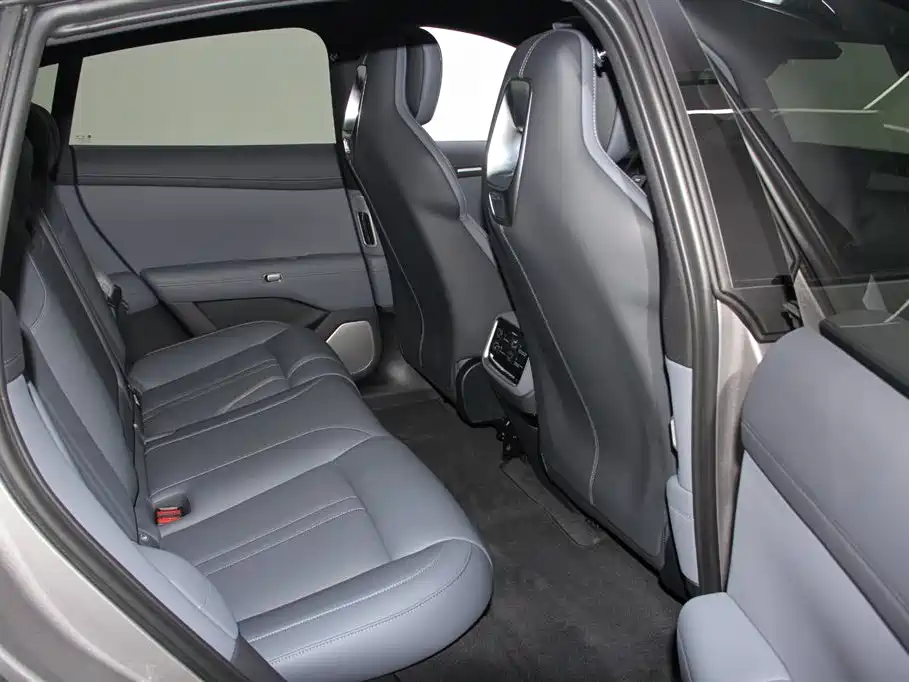 XIAOMI CAR XIAOMI YU7