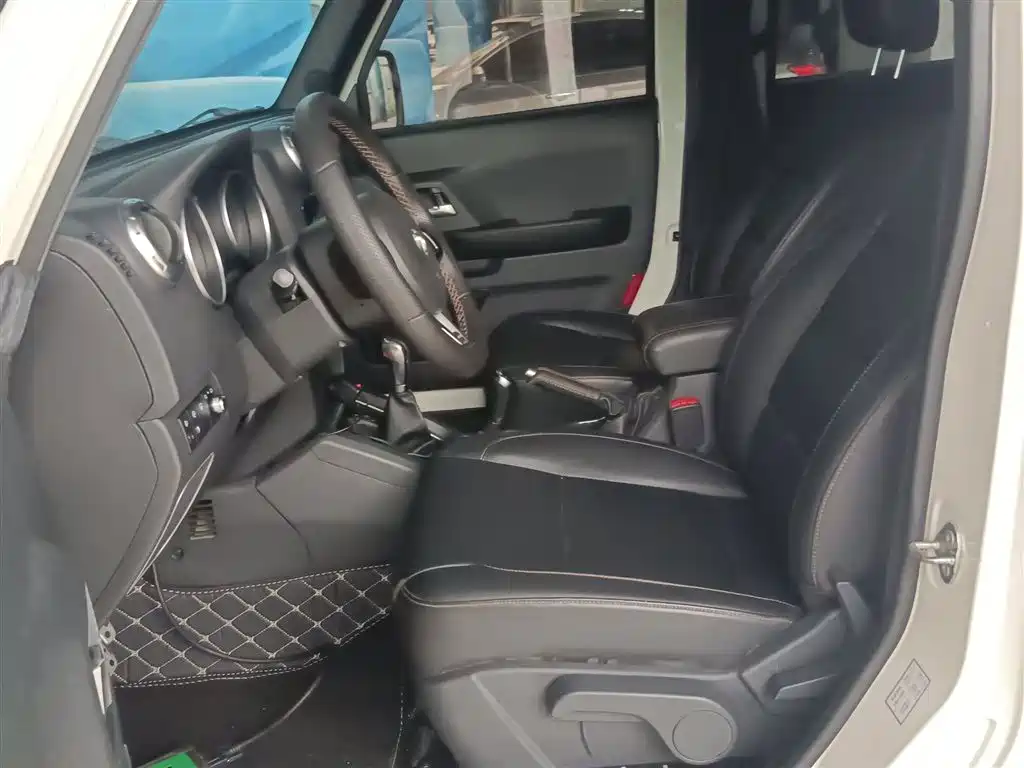 BAIC ORV Beijing Offroad BJ40 2016 Model 40L 2.3T Automatic 4WD Exclusive фото 15