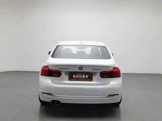 BMW 3 Series 2018 320Li Fashion Style — фото 4