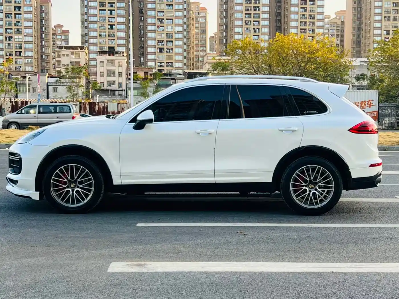 Porsche Cayenne 2015 Cayenne 3.0T фото 4