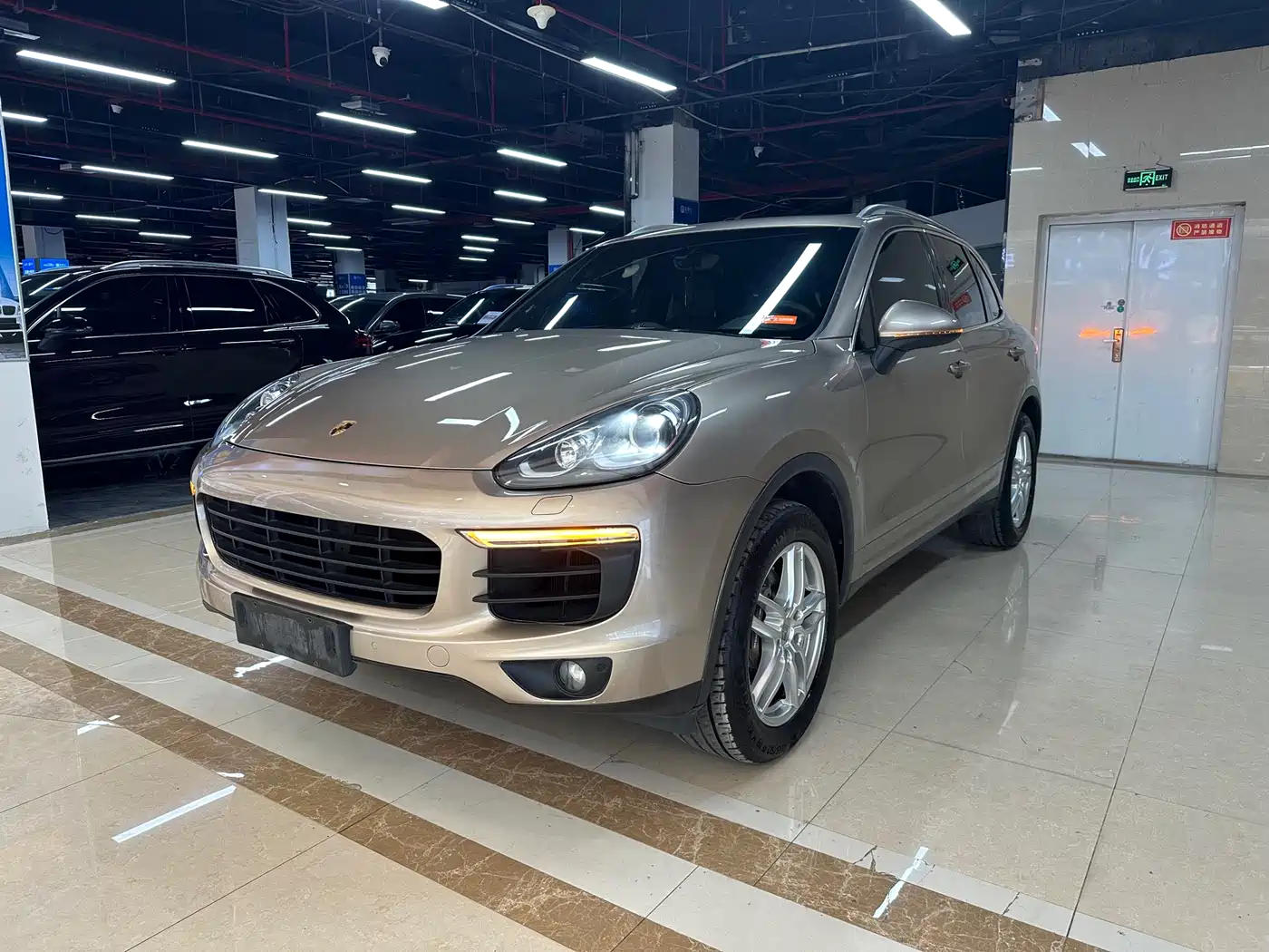 Porsche Cayenne 2016 Cayenne Platinum Edition 3.0T