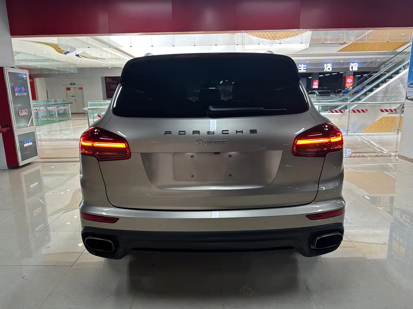 Porsche Cayenne 2016 Cayenne Platinum Edition 3.0T фото 5