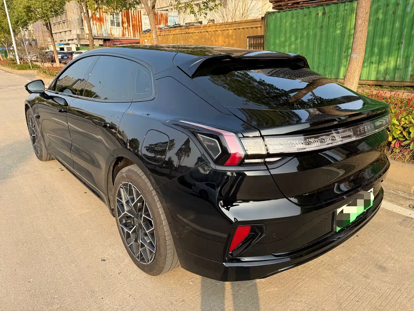 ZEEKR EXTREME KRYPTON 001