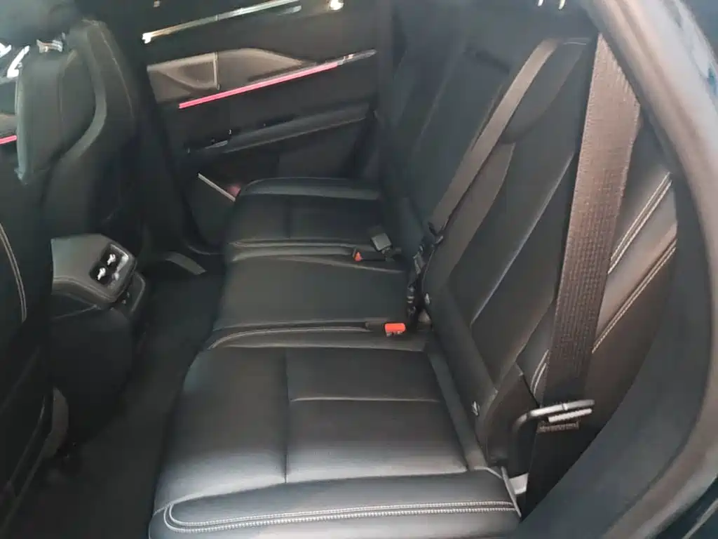 Cadillac XT5 2025 2025 2.0T Premium Model