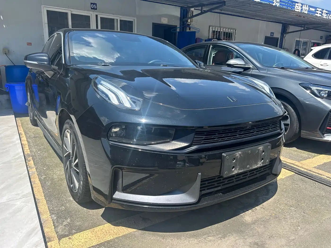 Lynk & Co 03 2021 1.5TD DCT Jin Pro фото 3