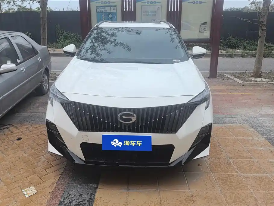 GAC Trumpchi Trumpchi GS3 2023 Shadow Speed 270T Power Enjoyment Edition фото 2