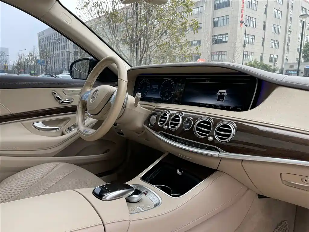 Mercedes-Benz S-Class 2016 S 320 L Business Edition фото 24