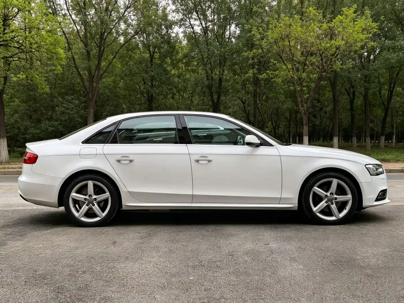 Audi A4L 2015 35 TFSI Auto Standard фото 5