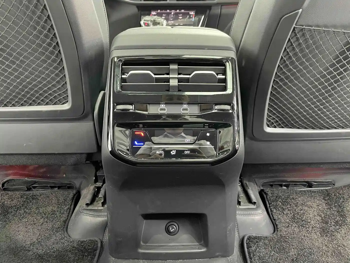 Audi Q6 2025 2024 40 TFSI quattro Cloud View Yulin Package 7-seater