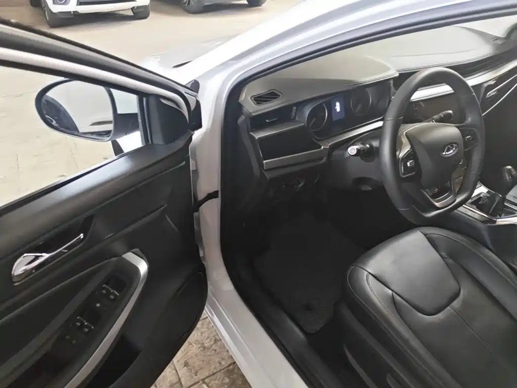Chery Arrizo 5 2022 2021 PRO 1.5L Manual Youth Edition