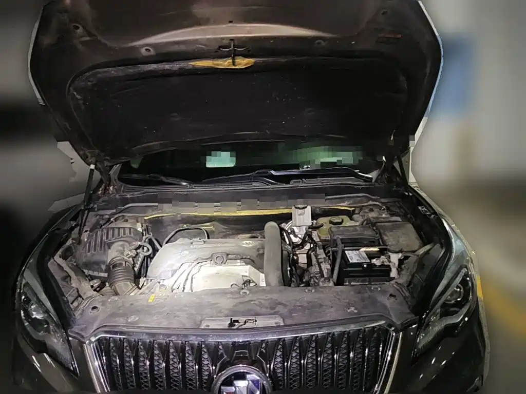 Фото 3 - Buick Envision Plus