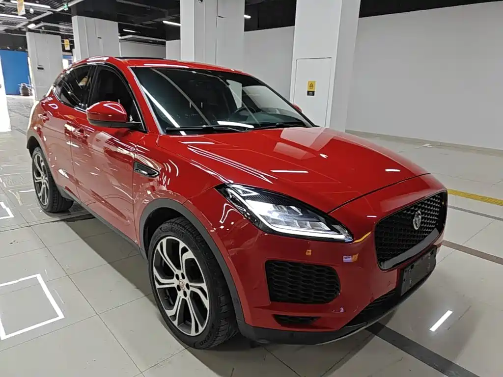 Photo 4 - Jaguar E-PACE