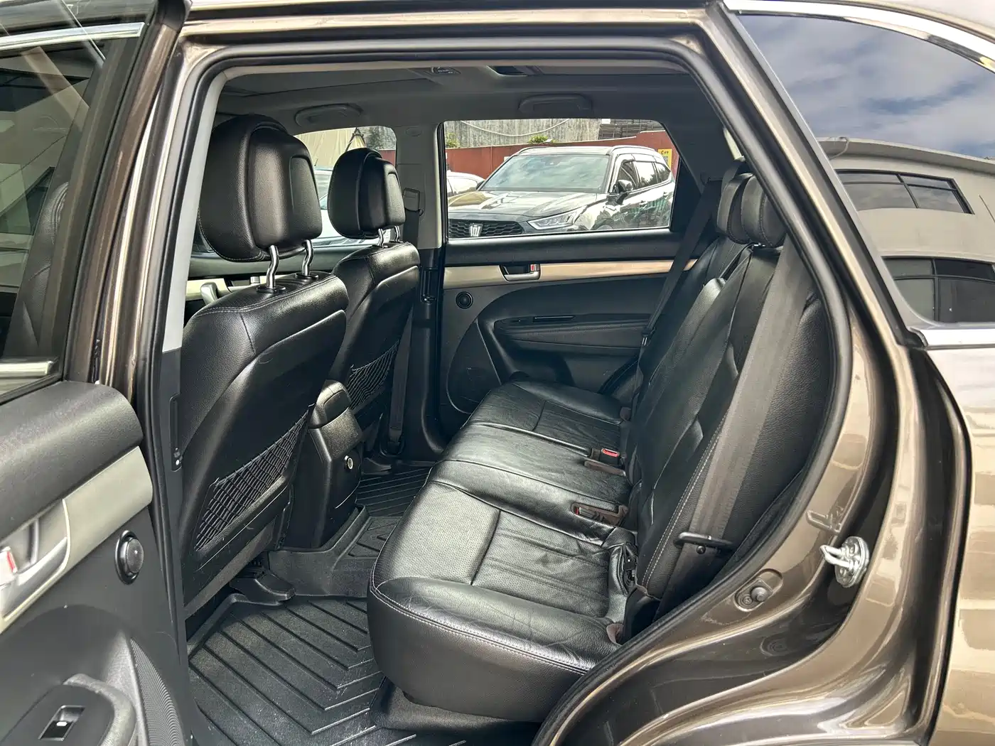 Kia Sorento 2012 2.2T Diesel Ultimate Edition фото 15