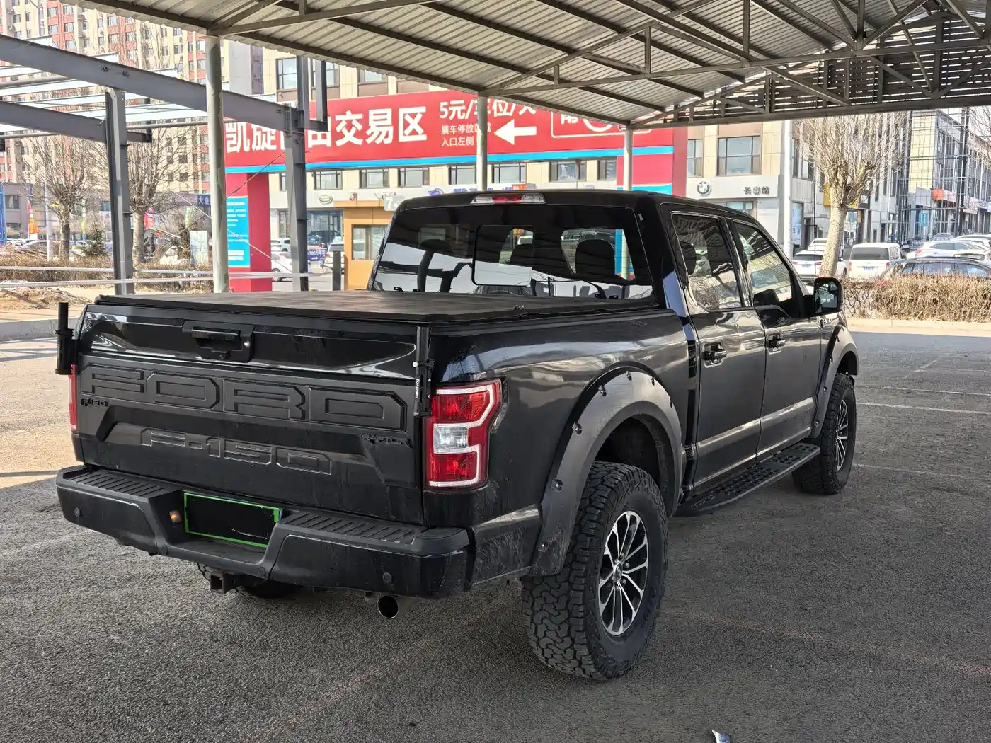 Фото 9 - Ford F-150 Raptor