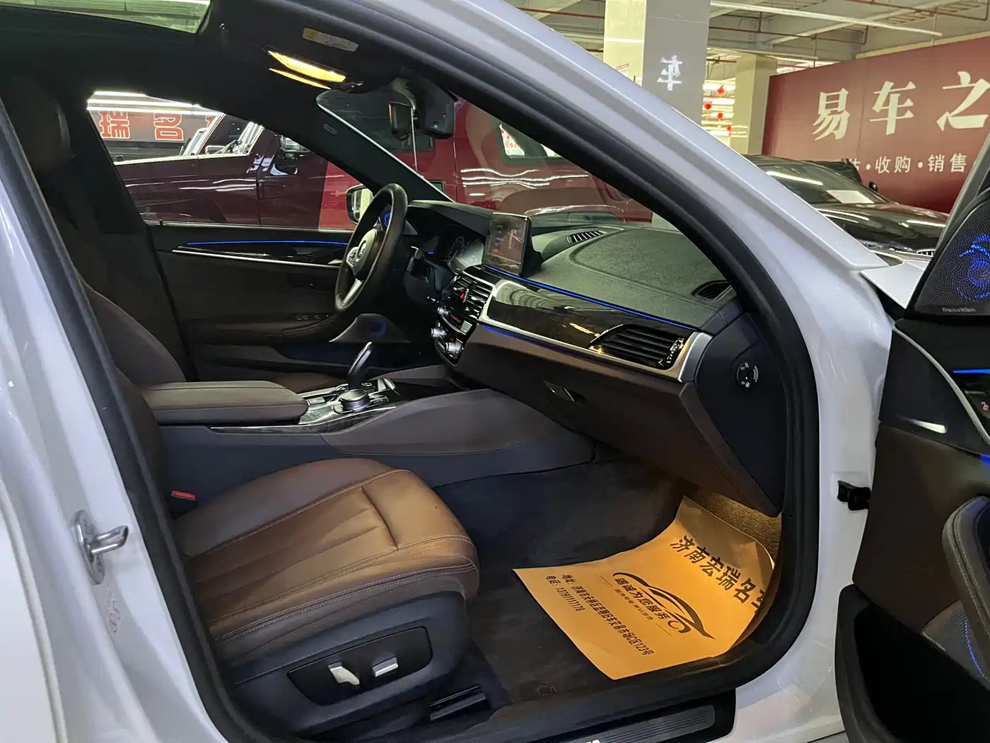 BMW 5 Series 2019 525Li M Sport Package фото 14