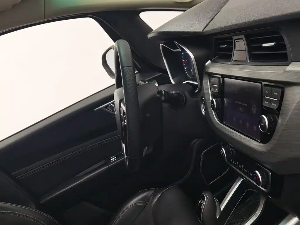 Geely Vision X3 2017 2017 1.5L Automatic Premium