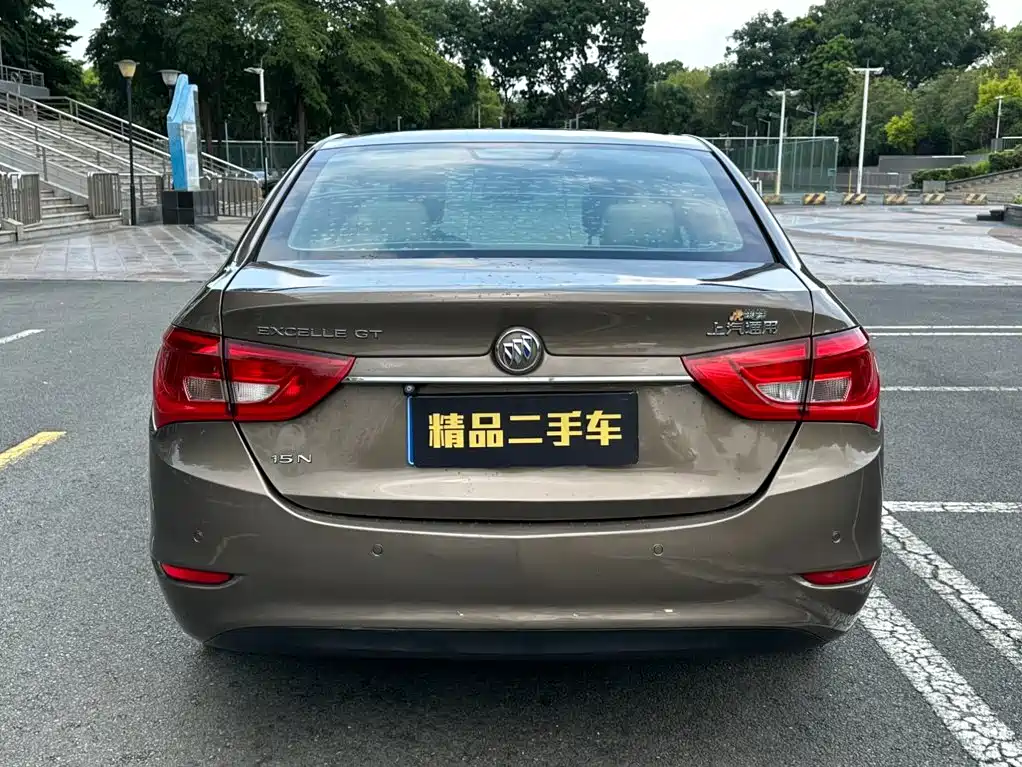 Фото 4 - Buick Excelle