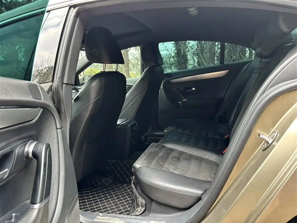Volkswagen FAW-Volkswagen CC 2015 1.8TSI Luxury фото 9
