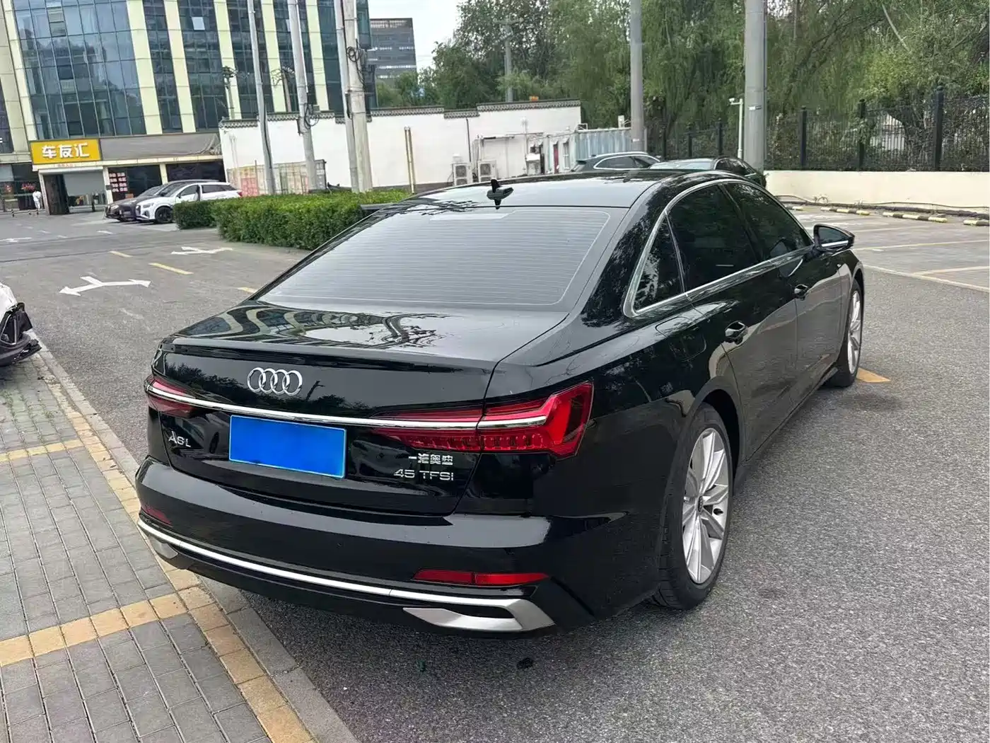 Audi A6L 2025 Model Year Facelift 40 TFSI Luxury Sport фото 15