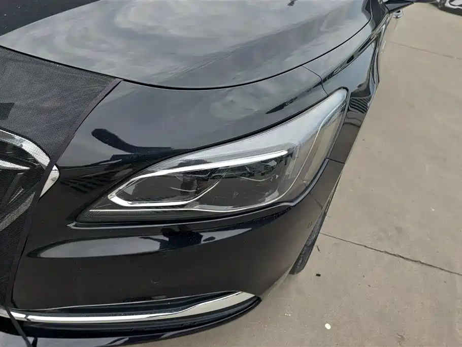 Buick LaCrosse 2018 Model 28T Elite Edition фото 5