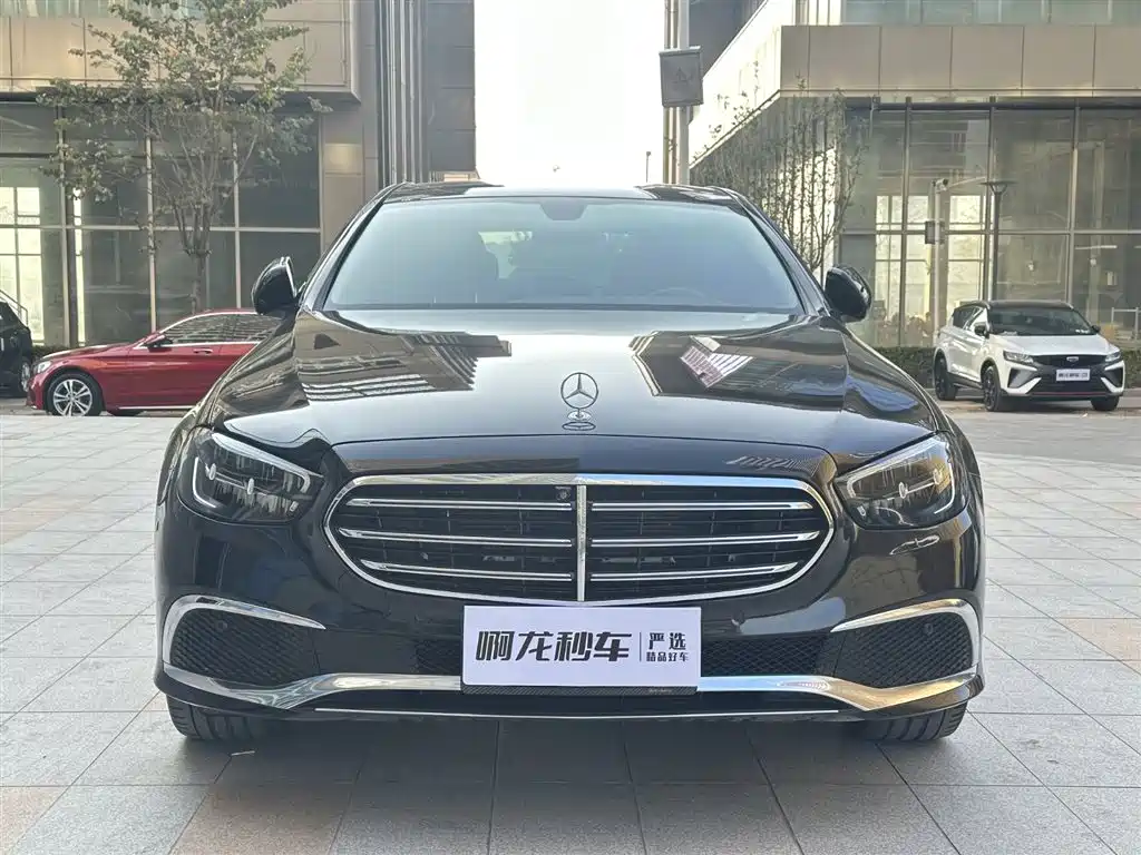  E CLASS