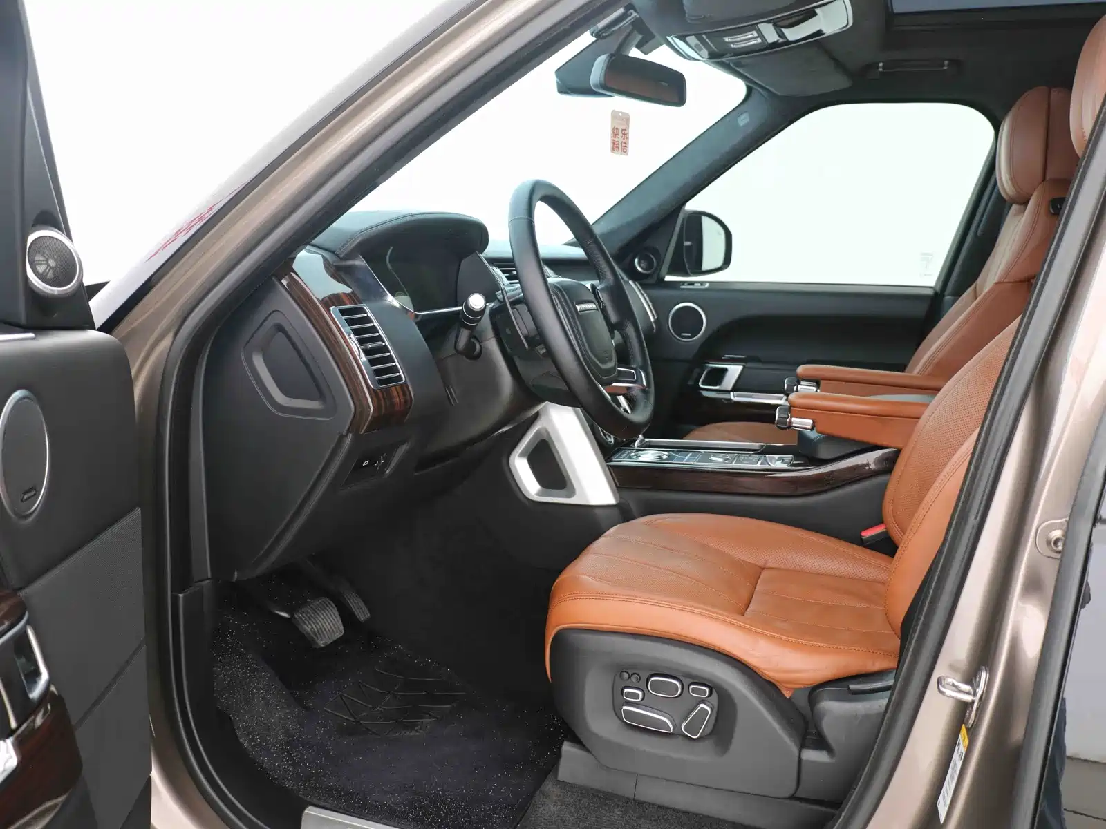 Фото 8 - Land Rover Range Rover