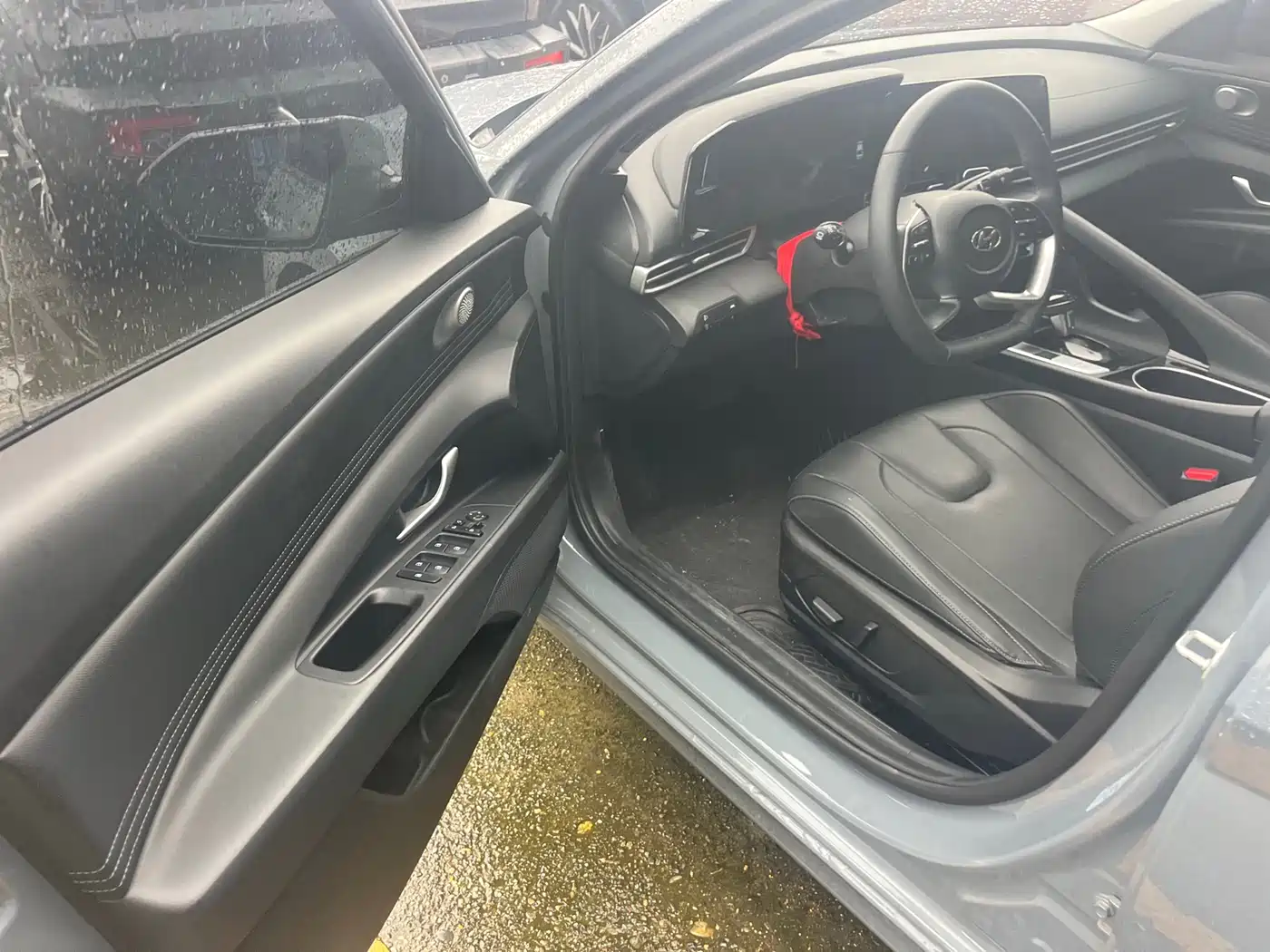 Hyundai Elantra 2022 1.5L CVT GLX Elite Edition фото 5