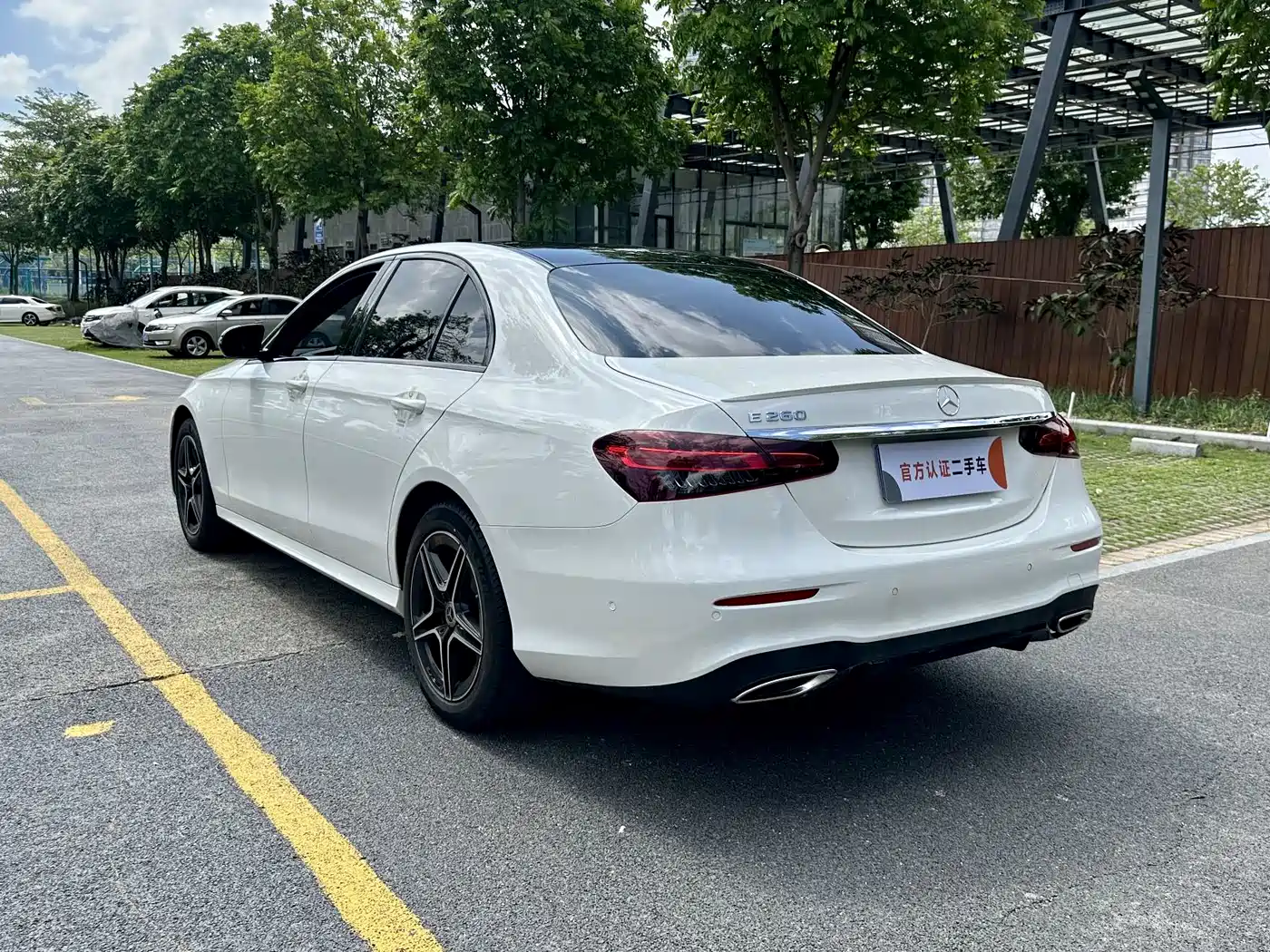 Mercedes-Benz E-Class (Import) 2021 E 260 Fashion Sport Edition фото 6