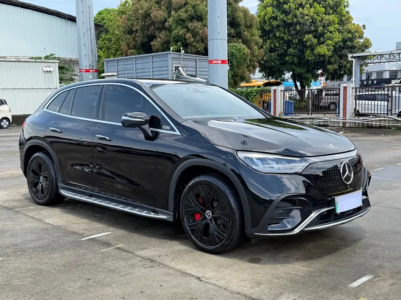 Mercedes-Benz EQE SUV 2025 2024 500 4MATIC Luxury Edition