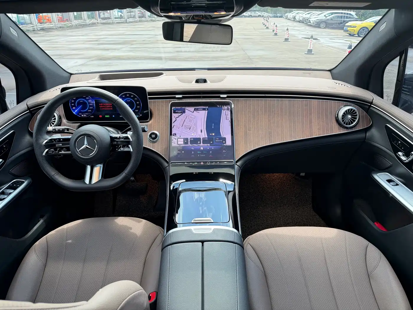 Mercedes-Benz EQE SUV 2025 2024 500 4MATIC Luxury Edition