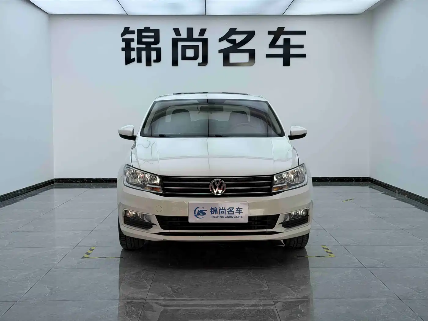 Volkswagen Santana 2016 1.6L Manual Comfort Edition фото 2