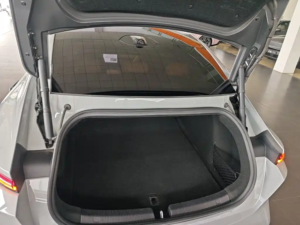 NIO ET5 2023 2022 75kWh