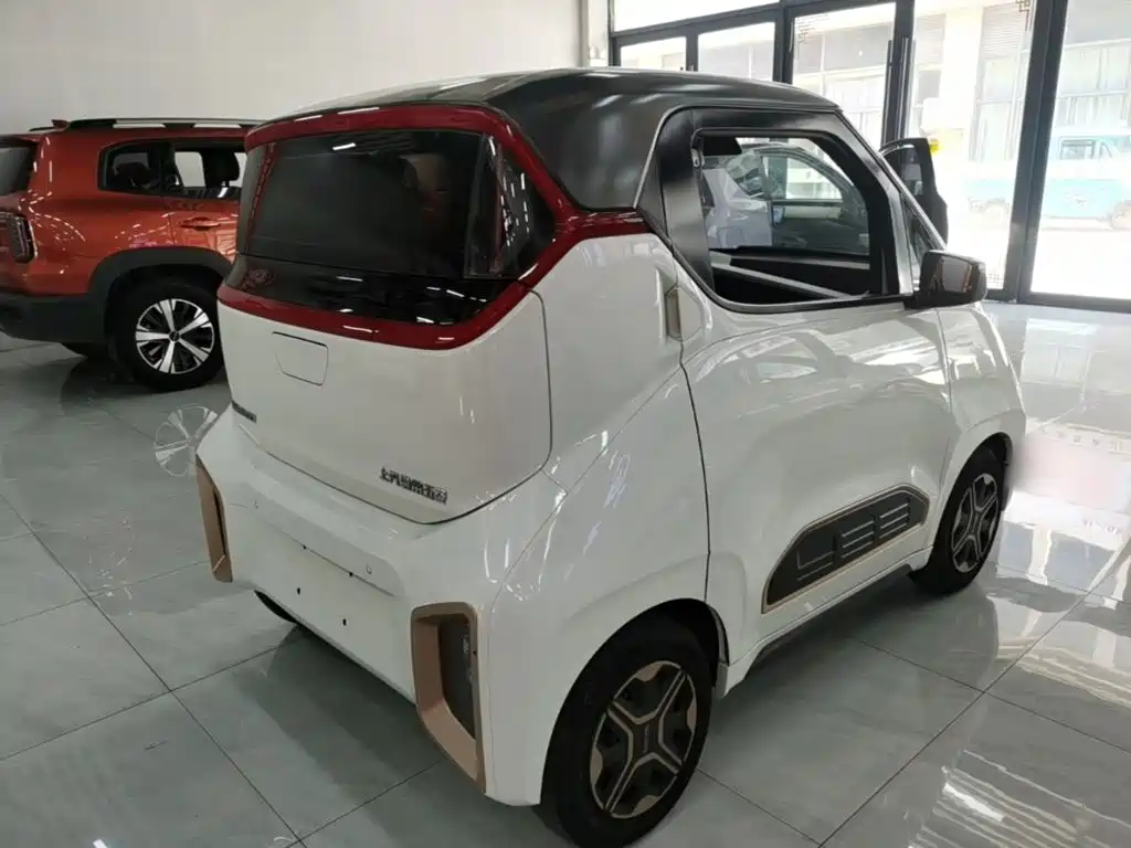 Baojun E200 2021 2020 305KM Smart Edition