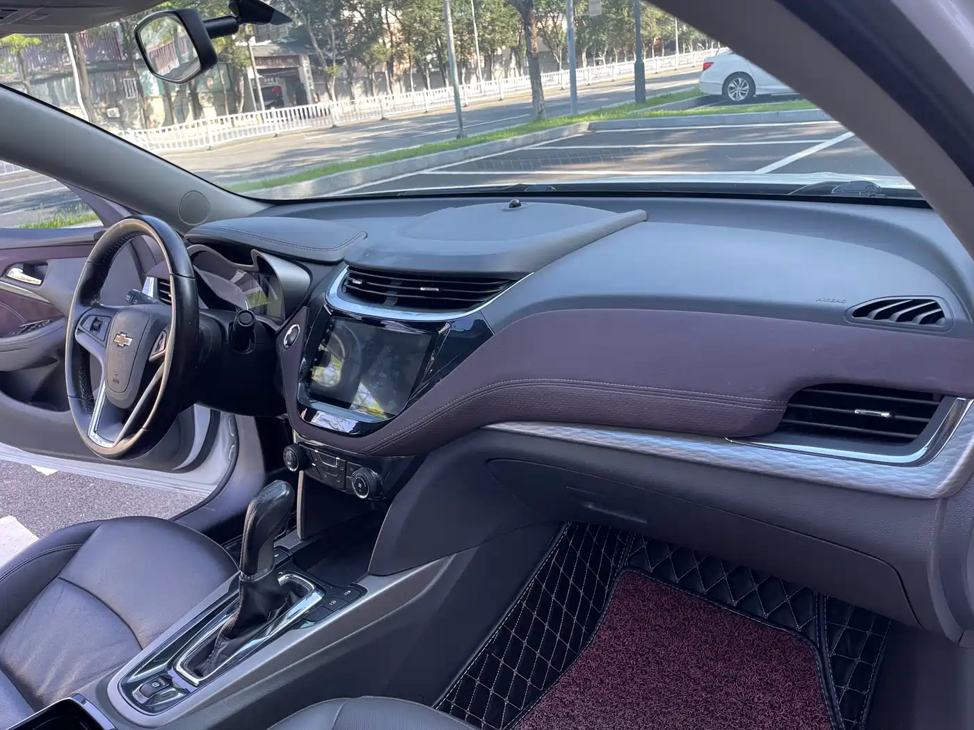 Chevrolet Malibu 2017 1.5T Automatic Luxury Edition фото 9