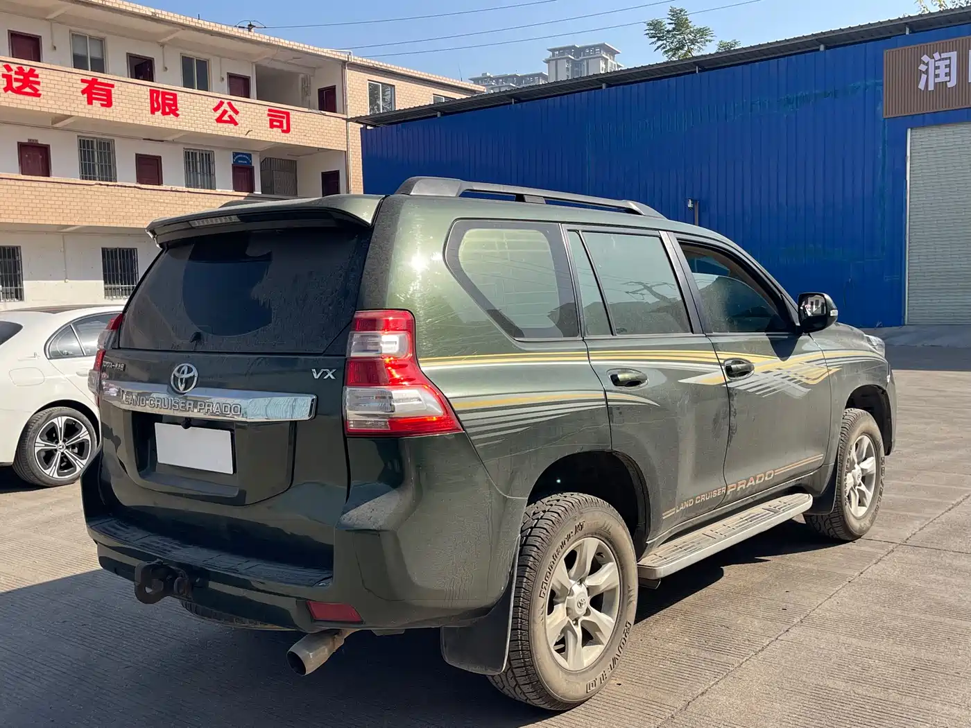 Toyota Prado 2010 4.0L Automatic TX фото 5