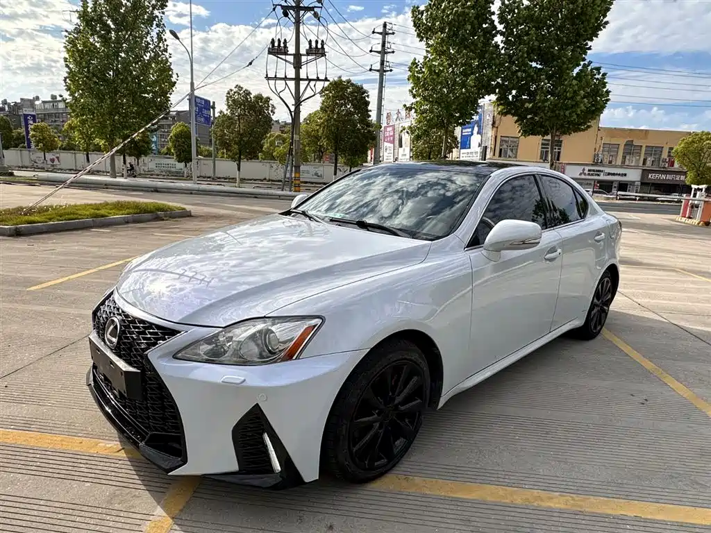 Lexus IS 2009 300 Luxury Edition