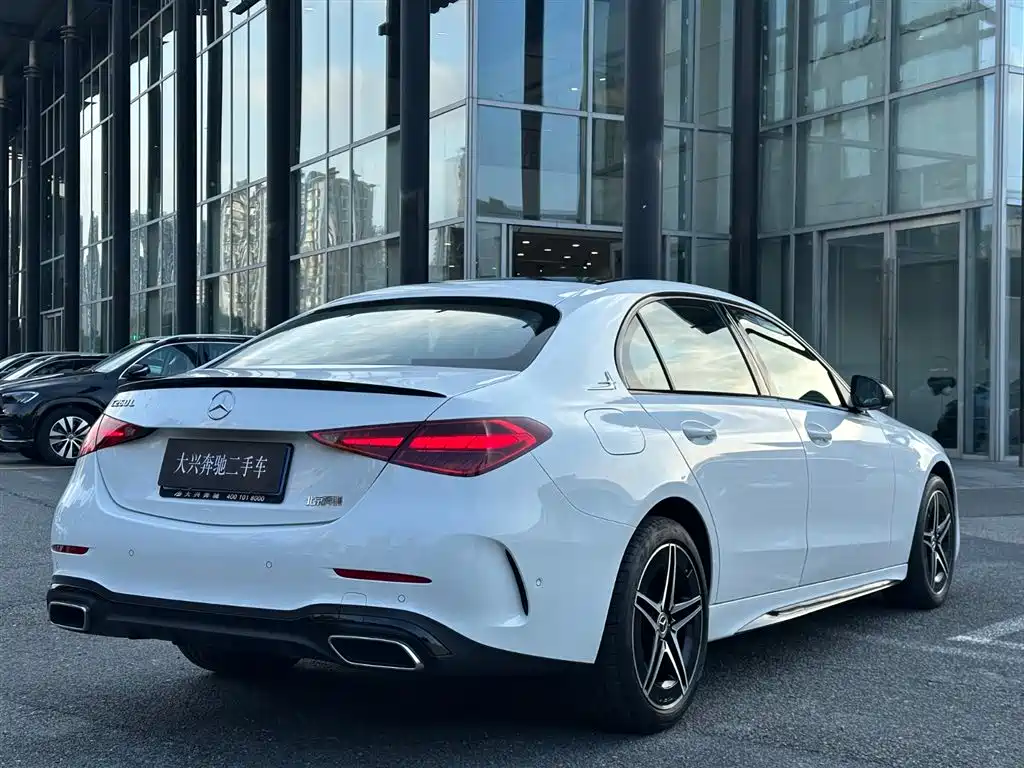 Mercedes-Benz C-Class 2025 C 260 L Night Sport Edition фото 9