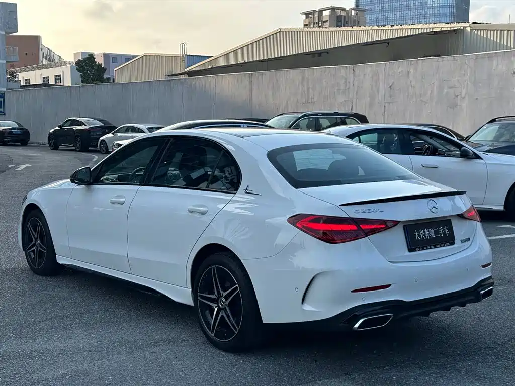 Mercedes-Benz C-Class 2025 C 260 L Night Sport Edition фото 5