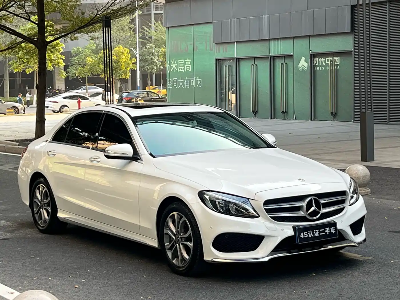 Mercedes-Benz C-Class 2018 C 180 L Fashion Sport Edition фото 2