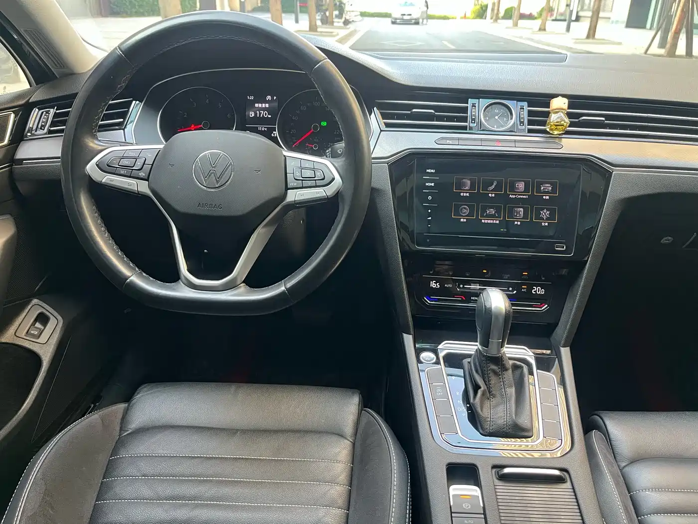 Volkswagen Magotan 2020 330TSI DSG Leading фото 31