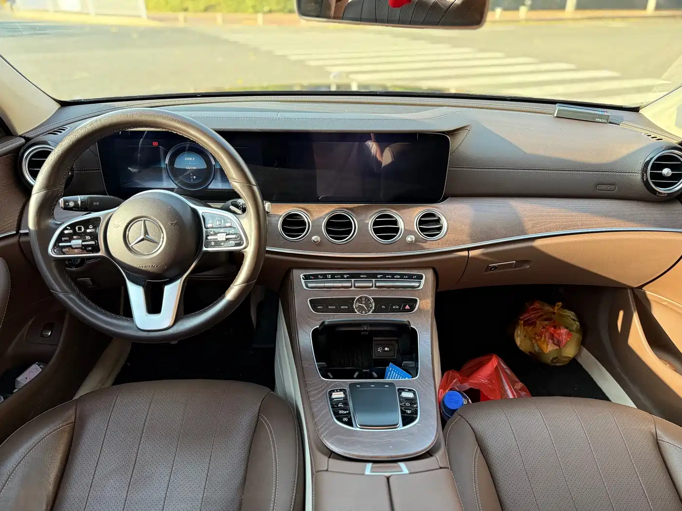 Mercedes-Benz E-Class 2020 E 300 L Luxury Model фото 5
