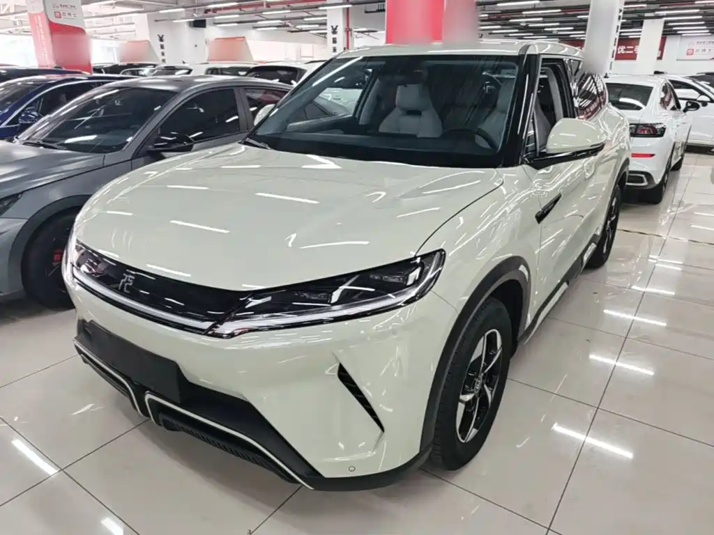 BYD Yuan UP 2024 401KM Leading Edition