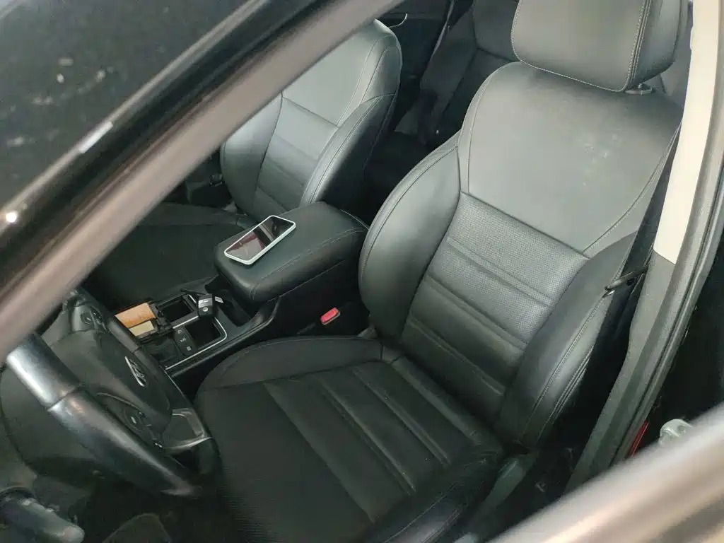 Photo 11 - Kia Sorento