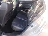Фото 17 - Geely Vision X3