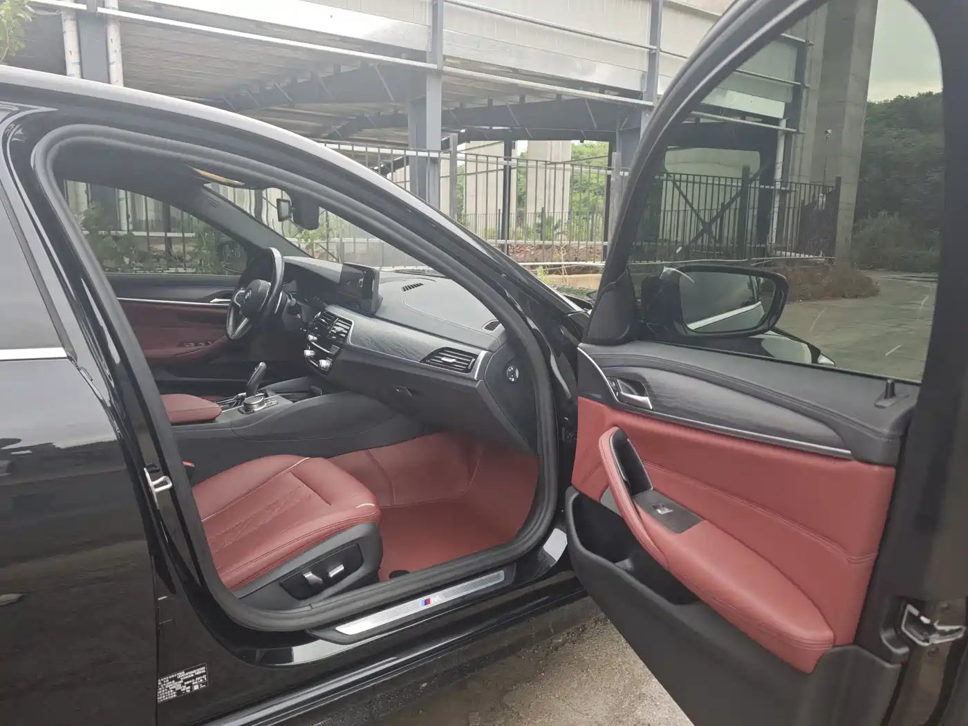 BMW 5 Series 2021 Facelift 530Li Leading M Sport Package фото 8
