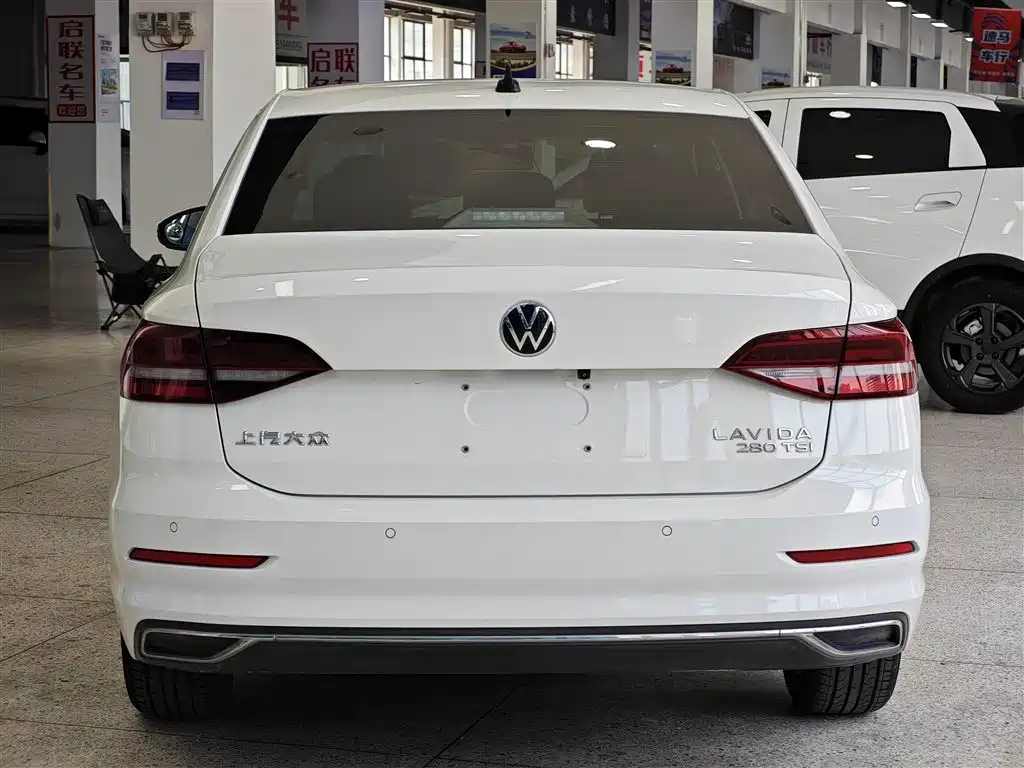 Volkswagen Lavida 2022 280TSI DSG Comfort Edition фото 12