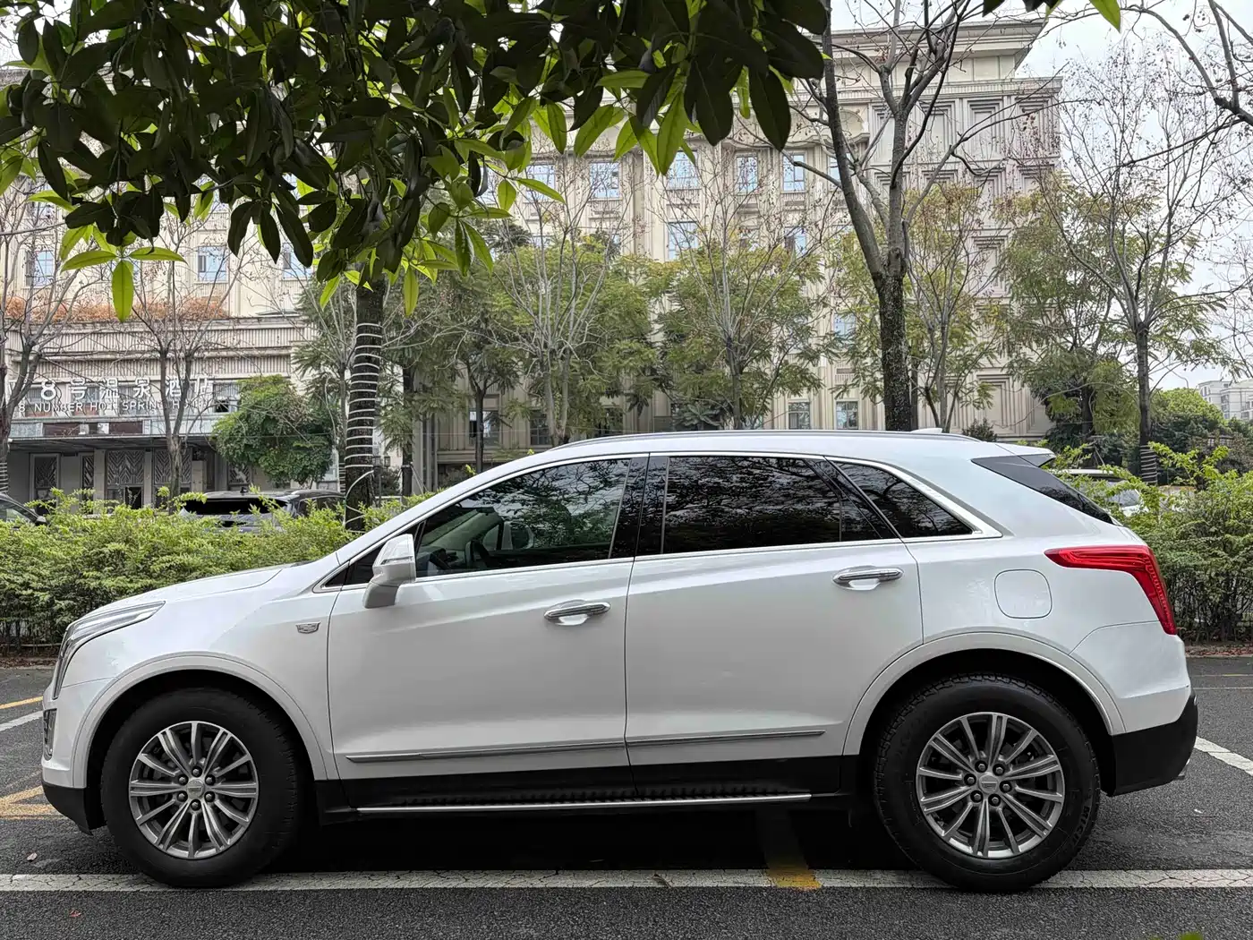 Cadillac XT5 2018 25T Luxury фото 3