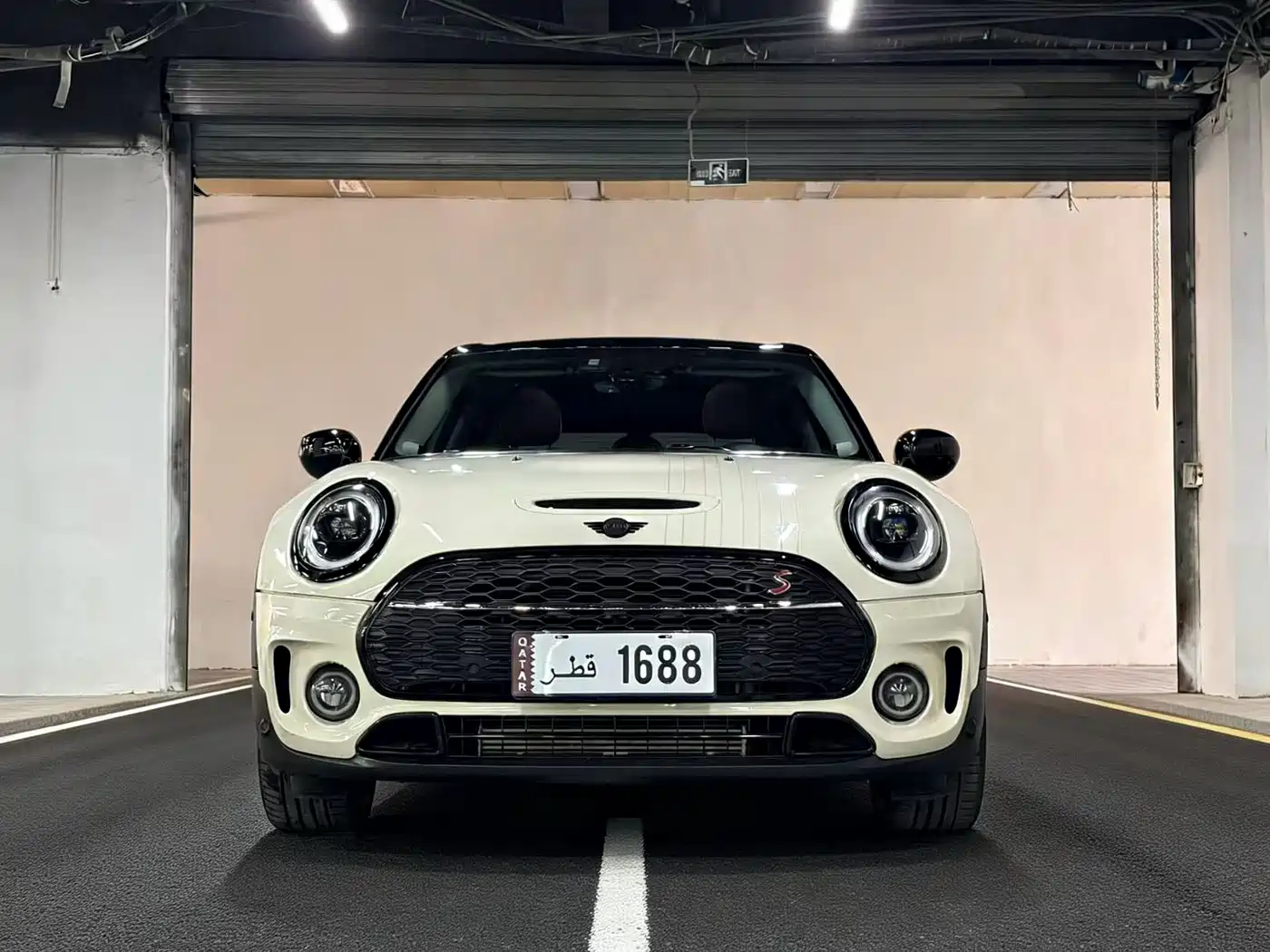 MINI CLUBMAN 2023 2.0T COOPER S Connoisseur фото 2