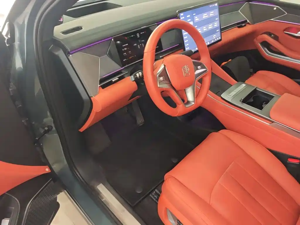 BYD Tang L 2025 2025 DM 175KM Drone Player Edition